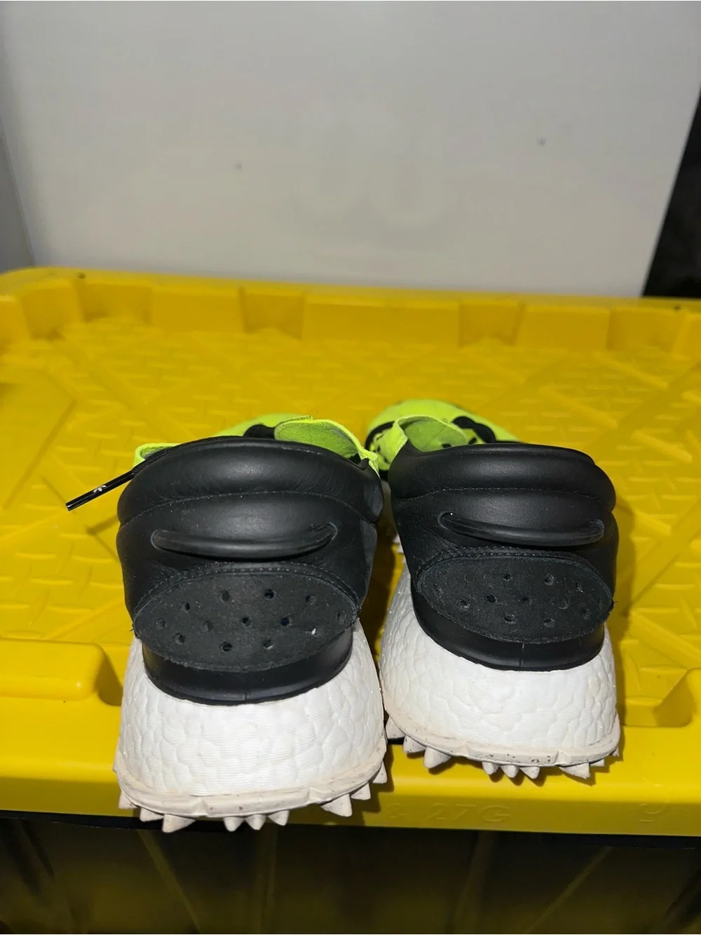 Adidas x Alexander Wang Hike Low Men's Solar Yellow Sneakers Size 11.5 AC6841